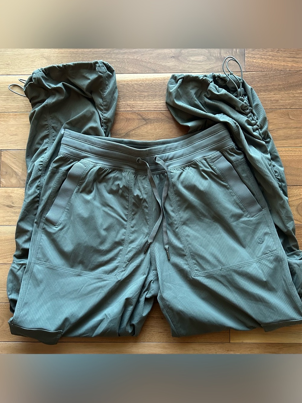 🍋 Lululemon Midrise Dance Studio Pants Size Small